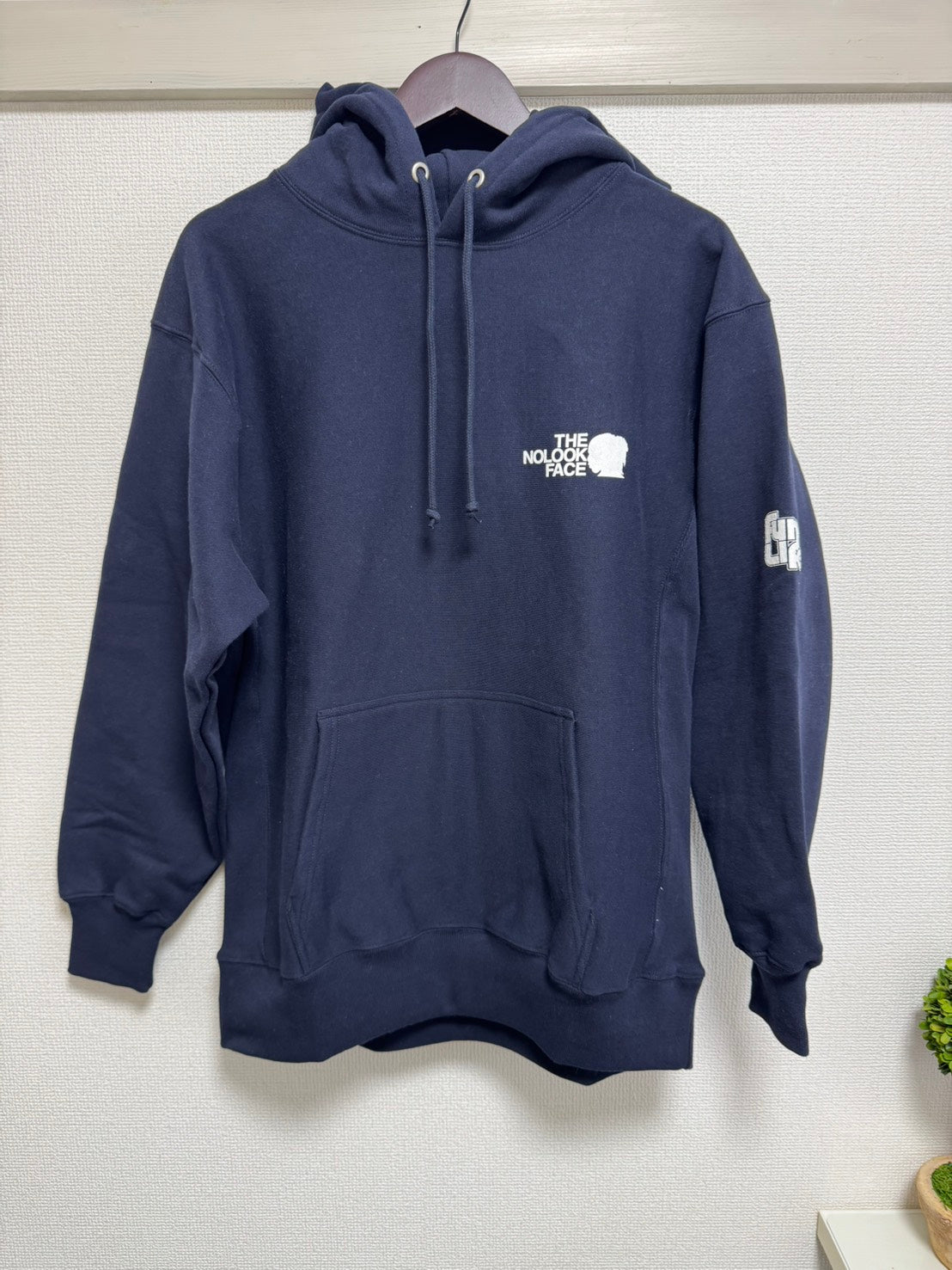 THE NOLOOK FACEパーカー(裏起毛)